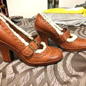 Vintage Aerosoles Mary Jane's size 7